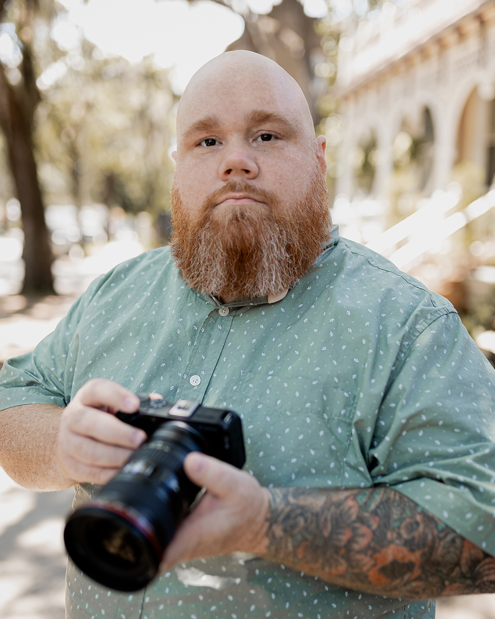 Portrait photographer David Monroe on a shoot in Savannah, GA